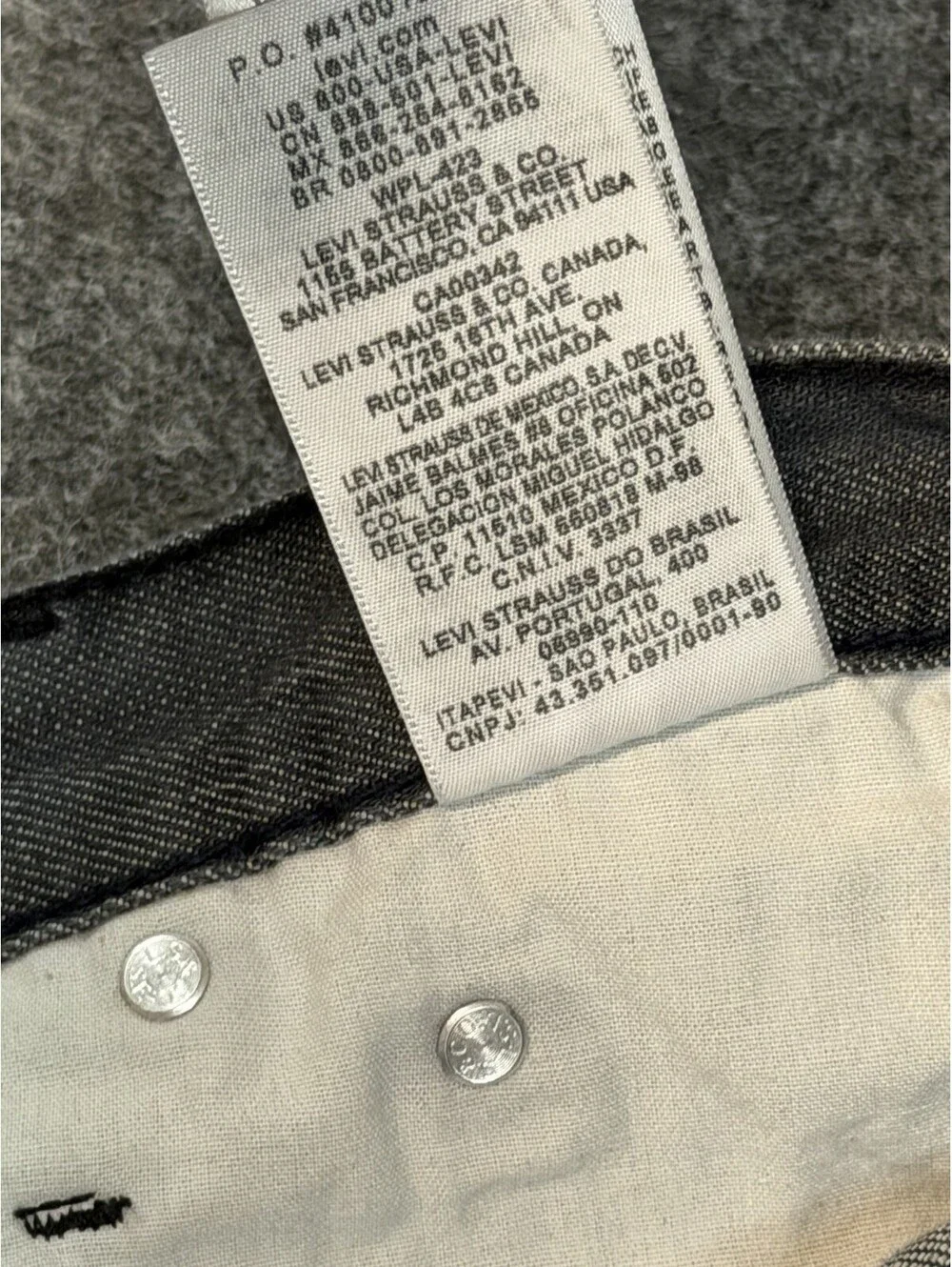 Levi’s 569 Loose Straight Men’s Jeans Gray 42x27 Tag 42x30 Cotton
